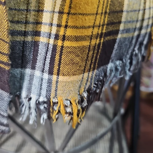 TOM PETTY OOAK FRINGED SHACKET SM-LG - Picture 5 of 9